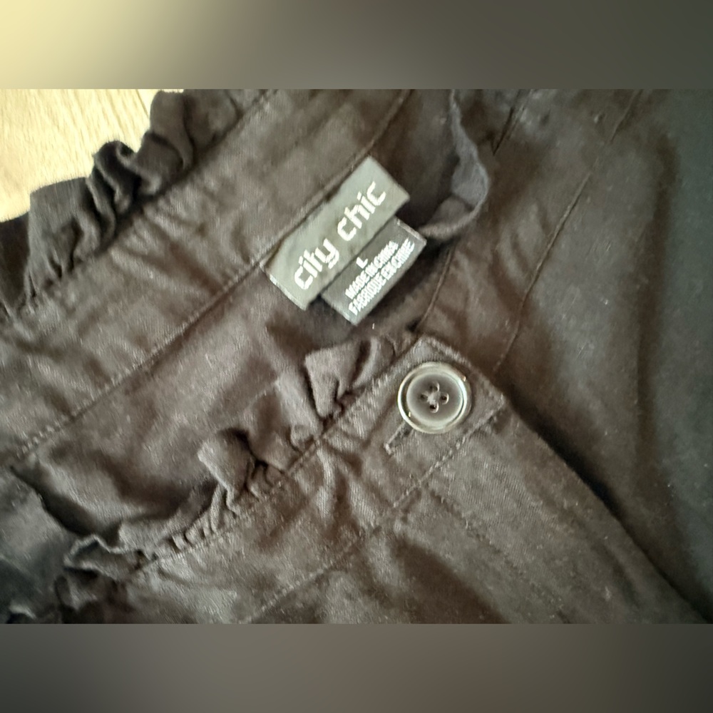 City Chic Black Ruffle Waist Shorts - Picture 3 of 6